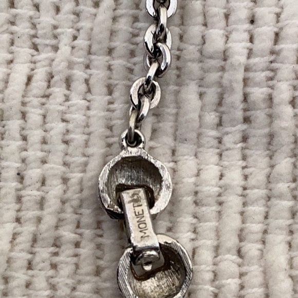 Vintage Monet Necklace - Picture 5 of 10